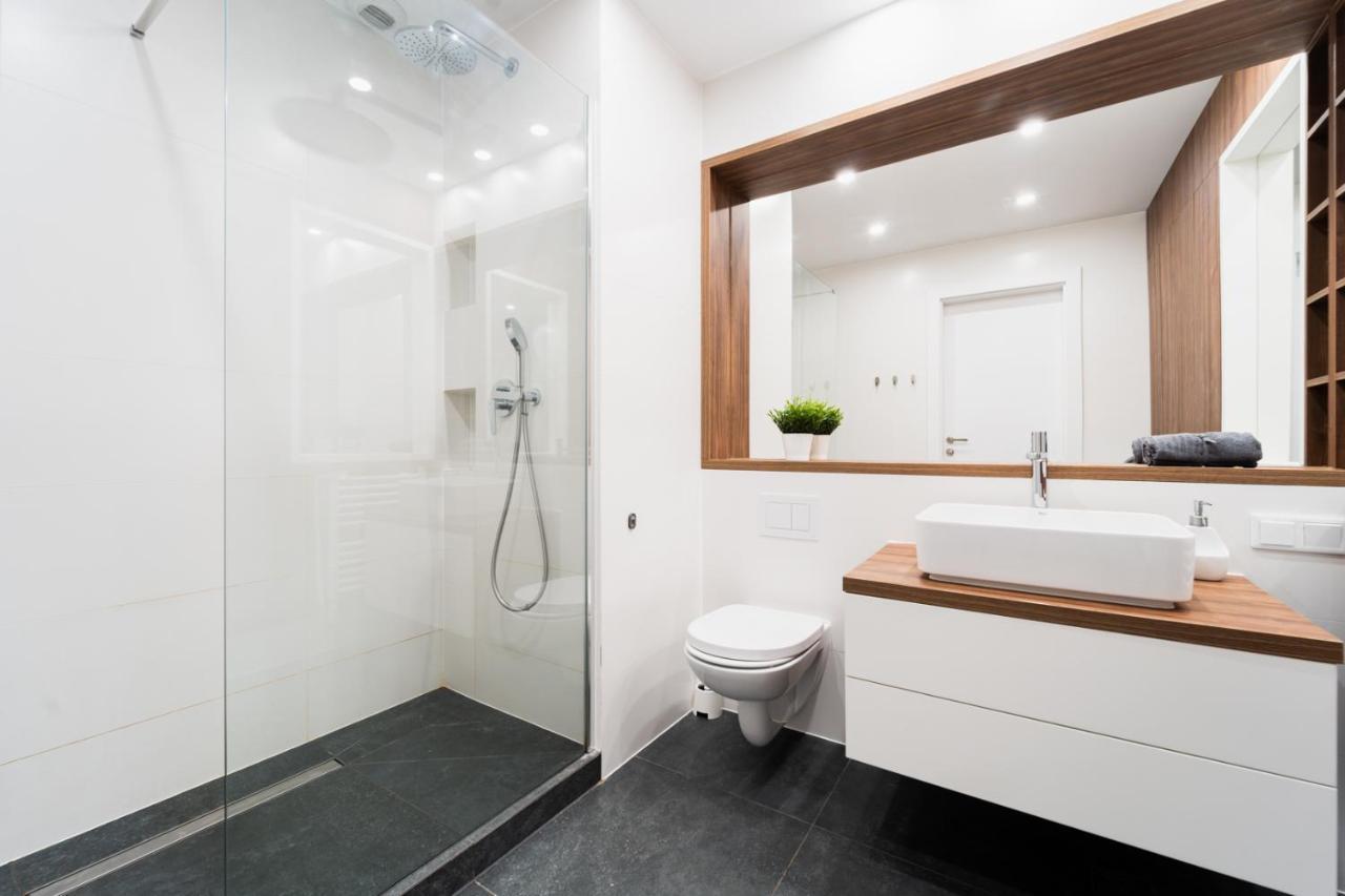 Big Apart - Atal Towers - 3 Rooms - Private Parking Place Wroclaw Exterior photo